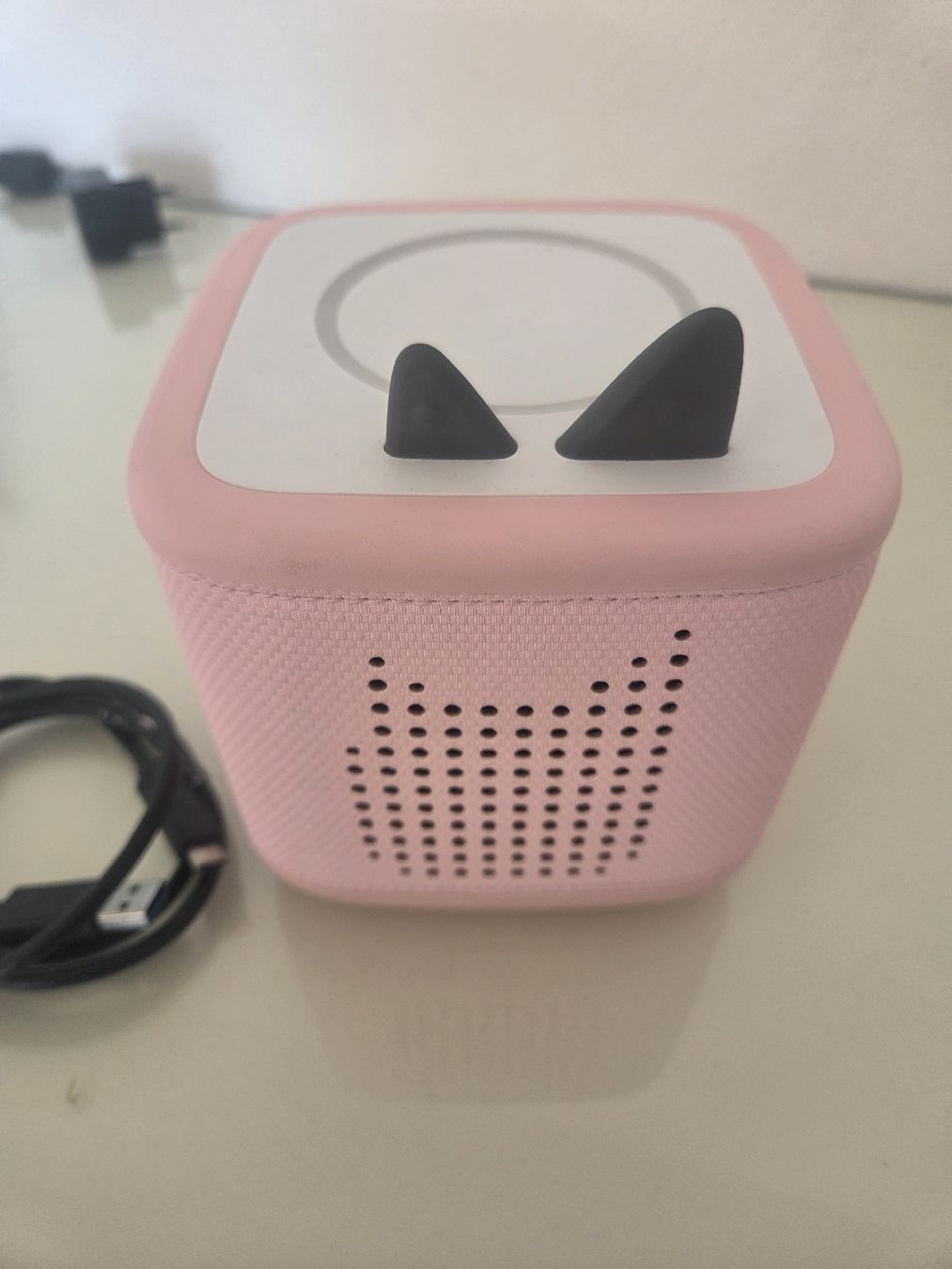Tonies Jouets: Toniebox 2  rosa mit kabel . Wie Neu  – D'occasion à Flawil par Hamdia12