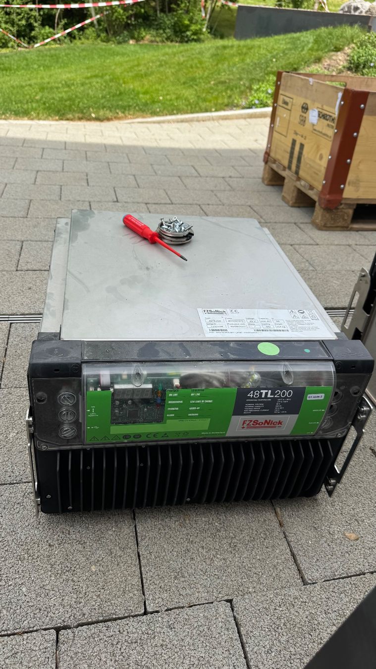 Dispositivi a energia solare: FZSoNick 48TL200 Batterie – Usato da Kaltbrunn venduto da Sonnhaldner