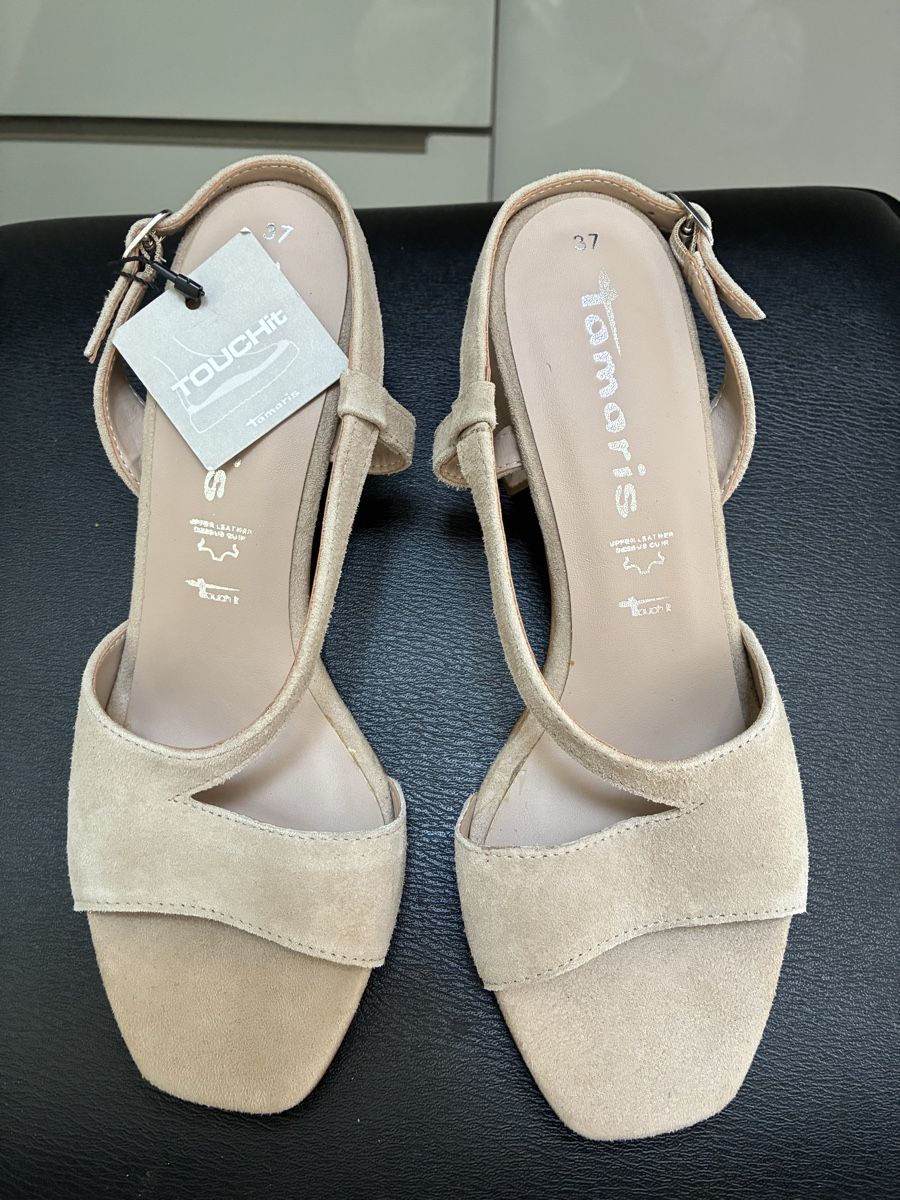 Tamaris Scarpe da donna: Neue Tamaris Sandale Leder Grösse 37 – Nuovo e nell'imballaggio originale da Dietikon venduto da ebegab