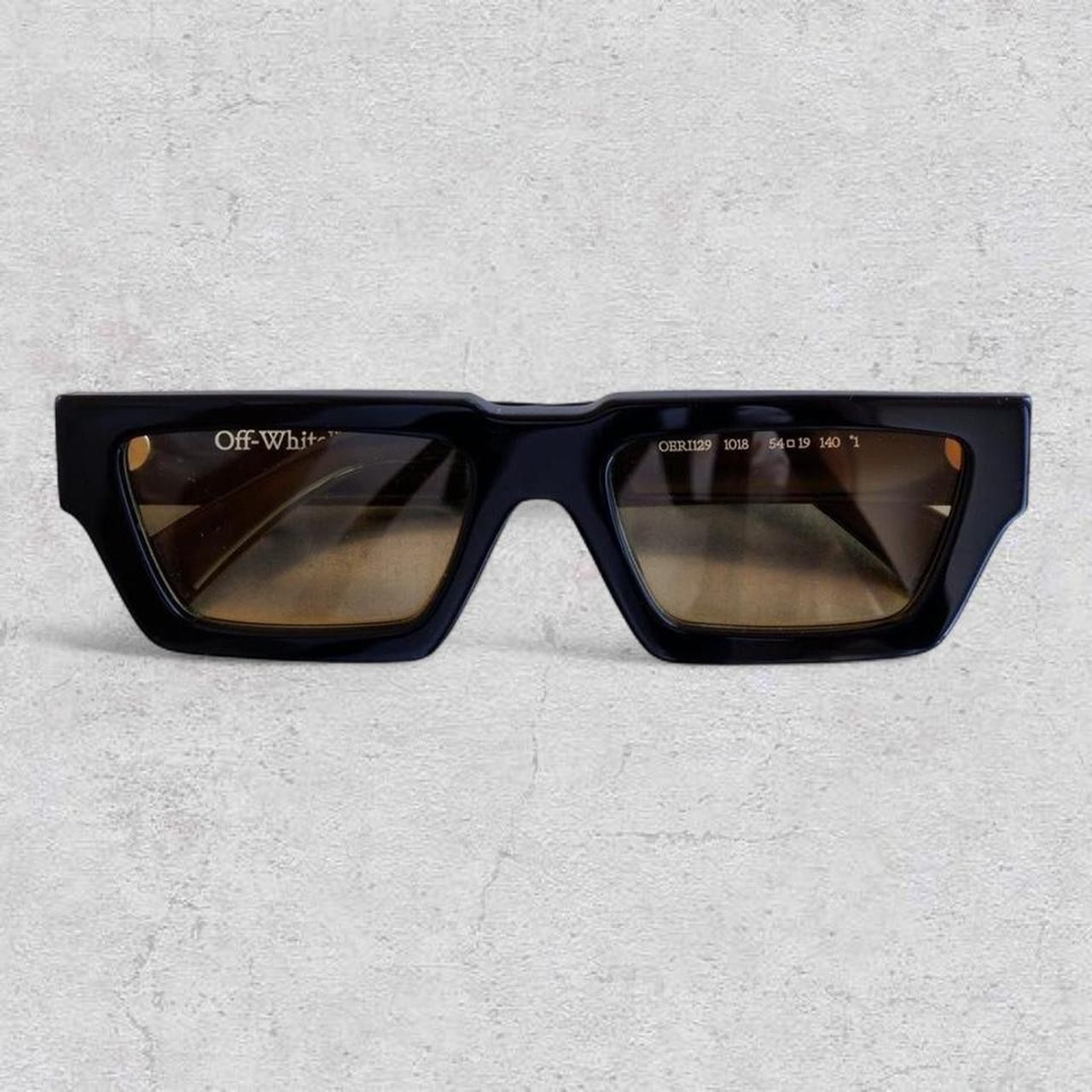 Off-White Occhiali & Lenti: off-White manchester sunglasses | black yellow – Nuovo (secondo la descrizione) da Zürich venduto da h_studio_edit 1