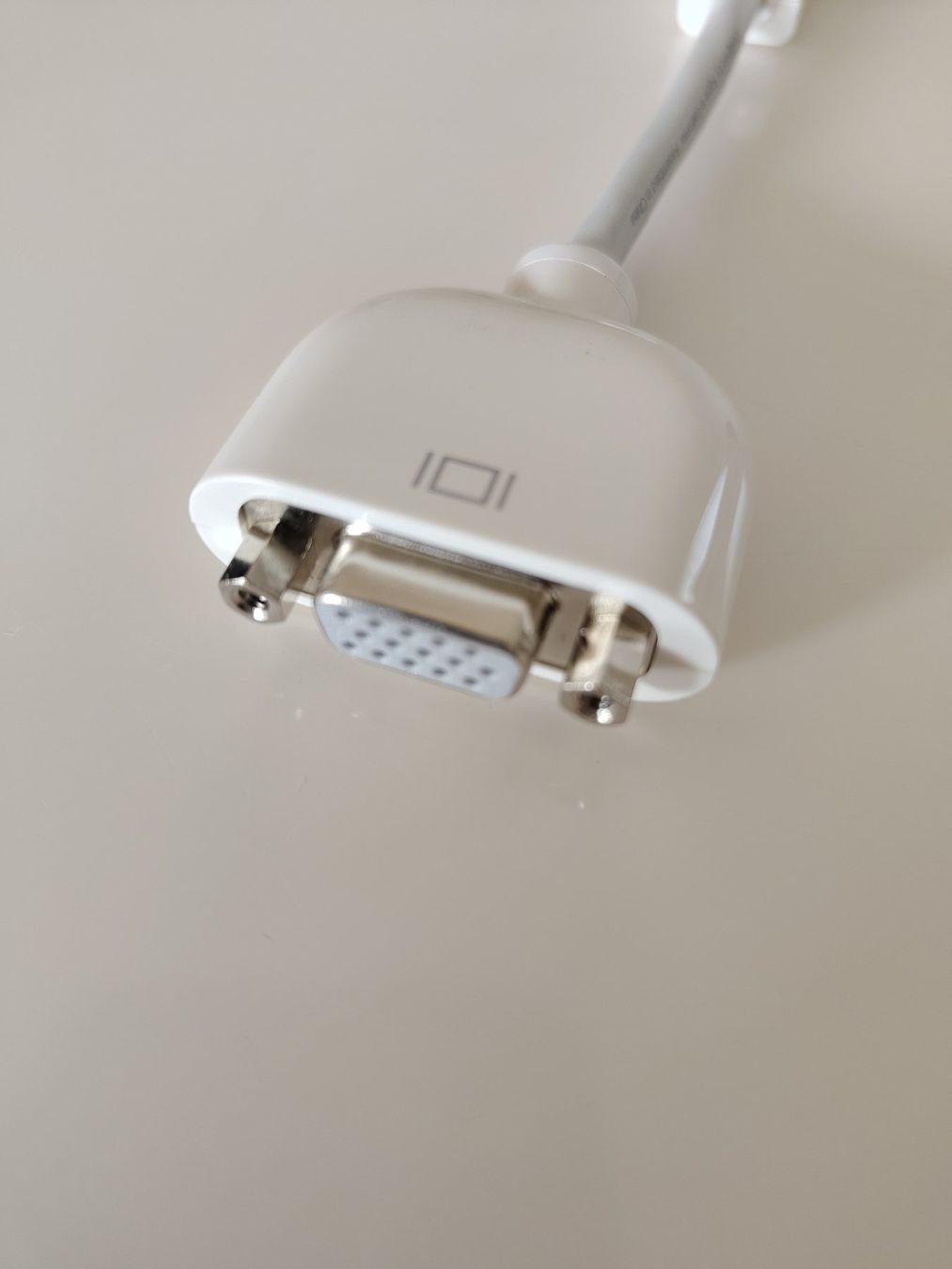 Apple Laufwerke & Adapter: Apple Adaptateur Mini DVI vers VGA – Gebraucht aus Echandens von mkaag 1