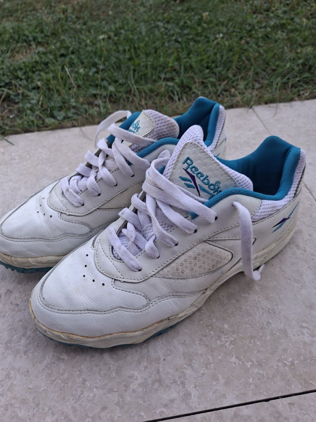 Reebok Scarpe da uomo: basket reebok taille 40 – Usato da Chavannes-de-Bogis venduto da senator635