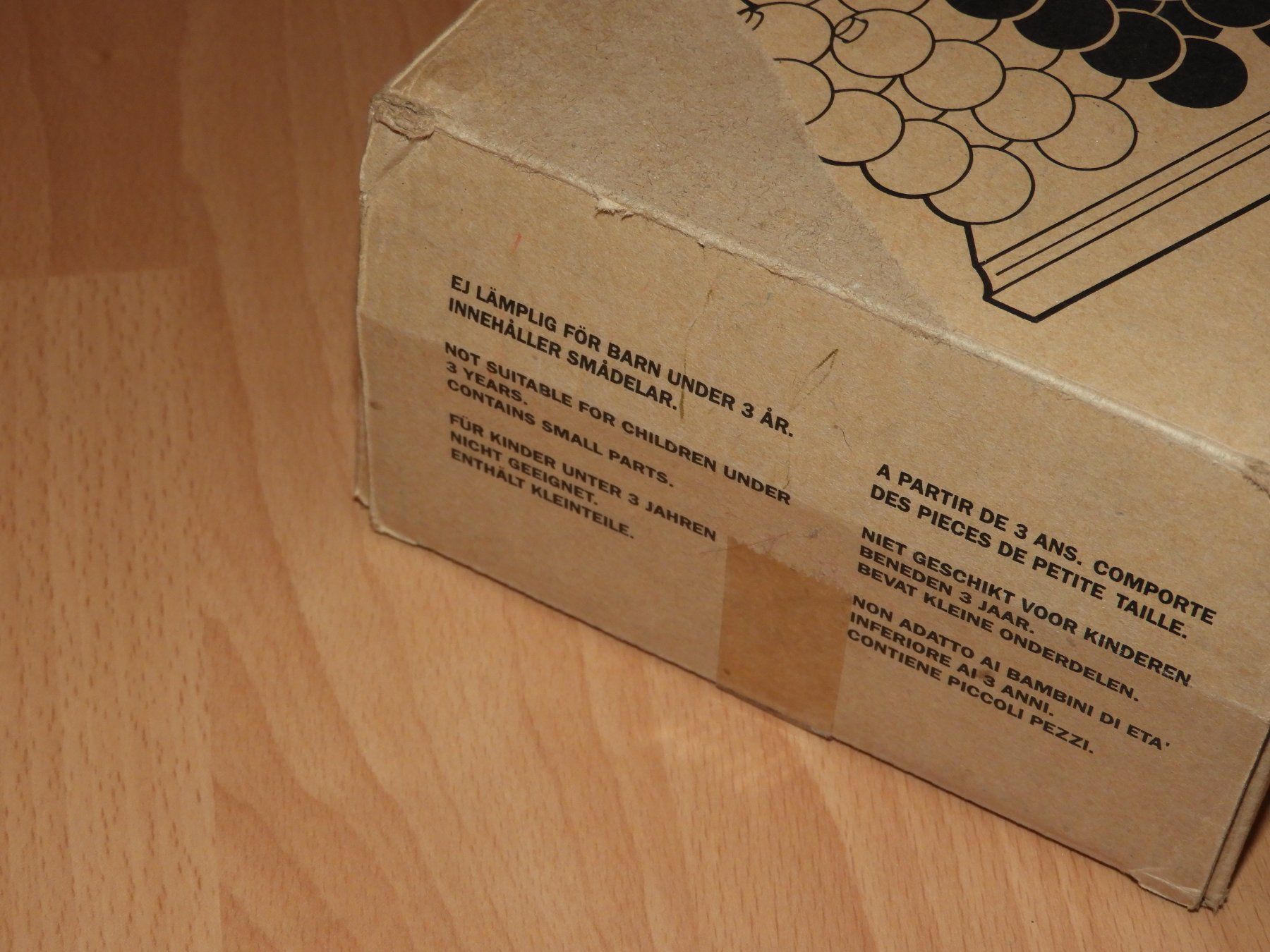 Ikea Giochi: Puissance 4 en bois – Usato da Dombresson venduto da sev_bsb8 4