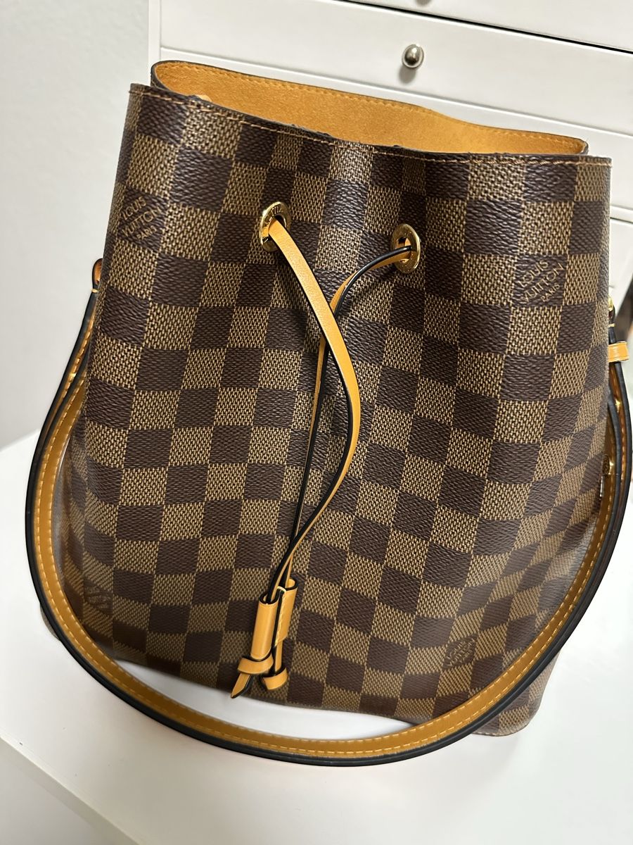 Louis Vuitton Borse da donna: Louis Vuitton NéoNoé MM – Nuovo (secondo la descrizione) da Küssnacht am Rigi venduto da majdaa 1
