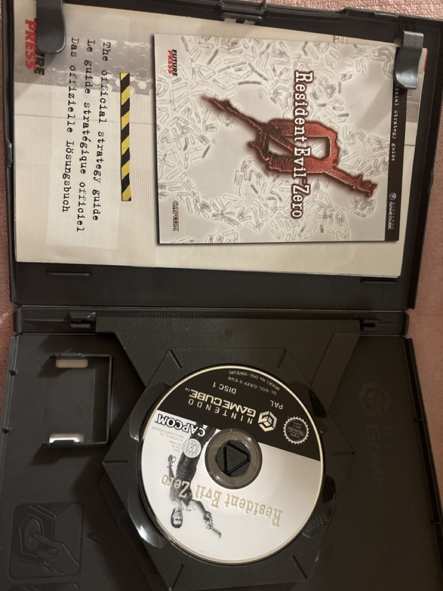 Nintendo Giochi: Resident Evil Zero - Gamecube - Complet - FR - PAL 50 – Nuovo (secondo la descrizione) da Lausanne venduto da sio_7ckb 2