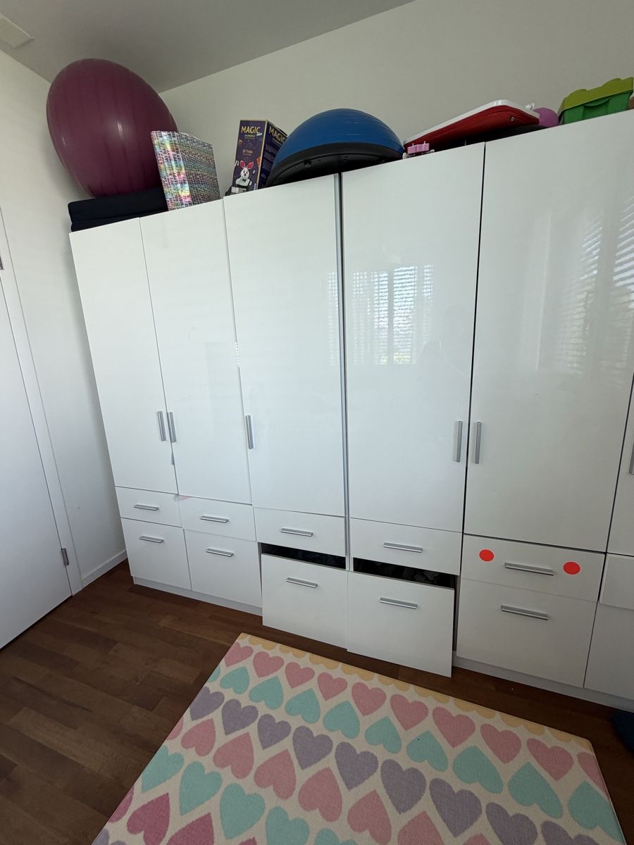 Armadi: Garderobe kleiderschrank (x 2) – Usato da Herrliberg venduto da mel_7gs8 1
