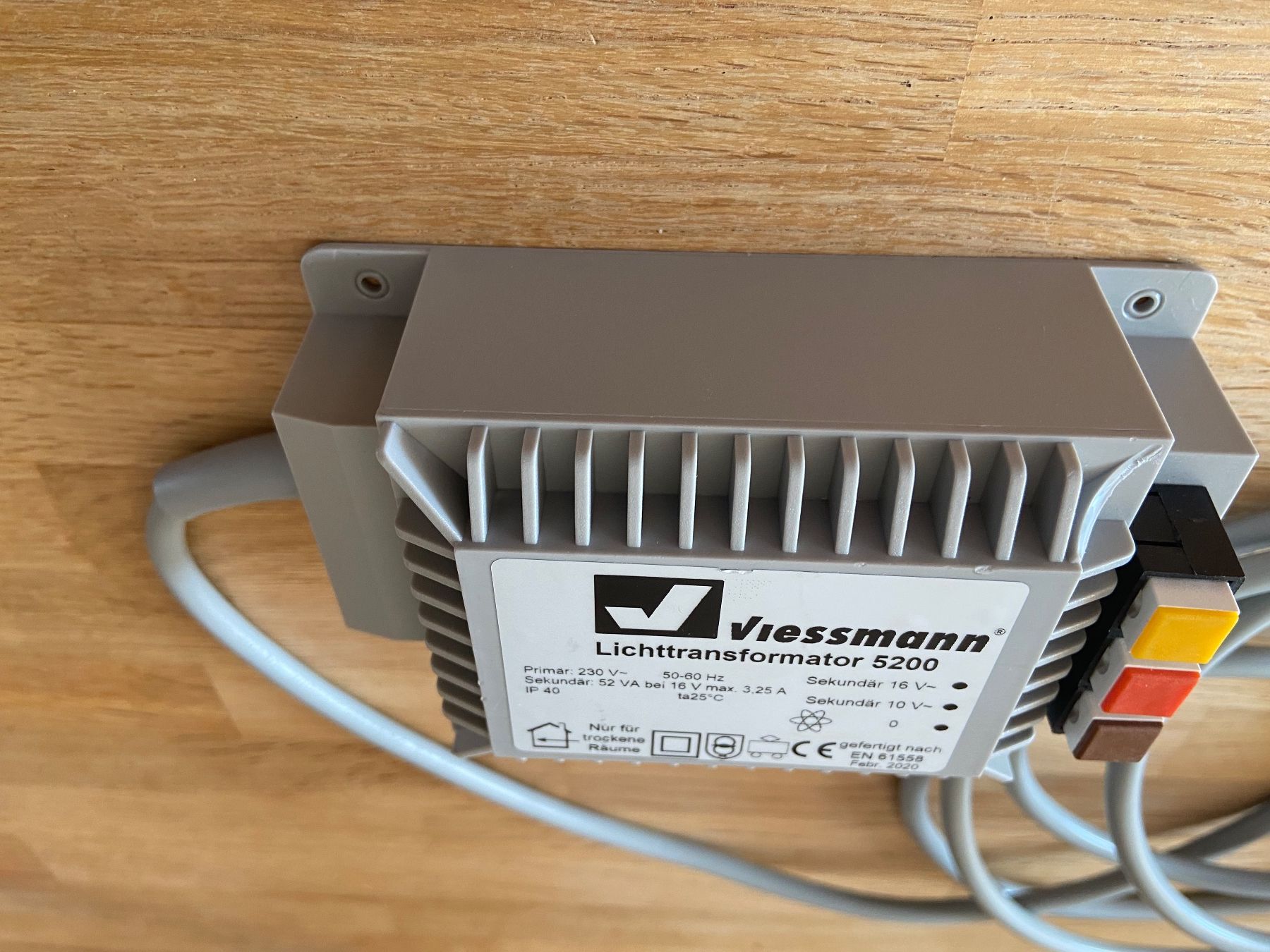Viessmann Modellini di ferrovie: Viessmann Lichttransformer 5200 52 VA, 10V / 16V – Usato da Basel venduto da Relaphe 4