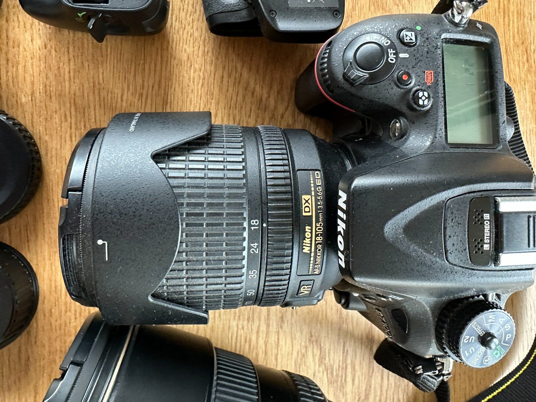 Nikon Kamera: Nikon D7100 mit diversem Zubehör – Gebraucht aus Fruthwilen von FrankThe 3
