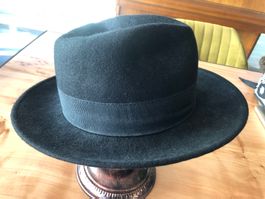 Klassischer, schwarzer Herrenhut aus Wolle, Grösse 56