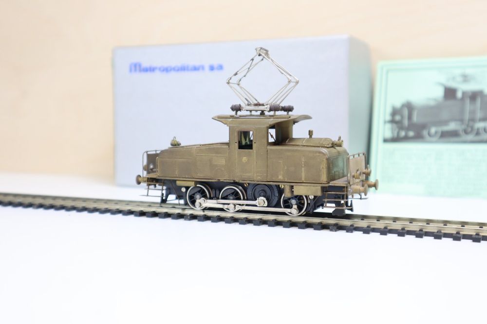 Hobbytrain 61660 Diesellok EE 6/6 II SBB | Acheter sur