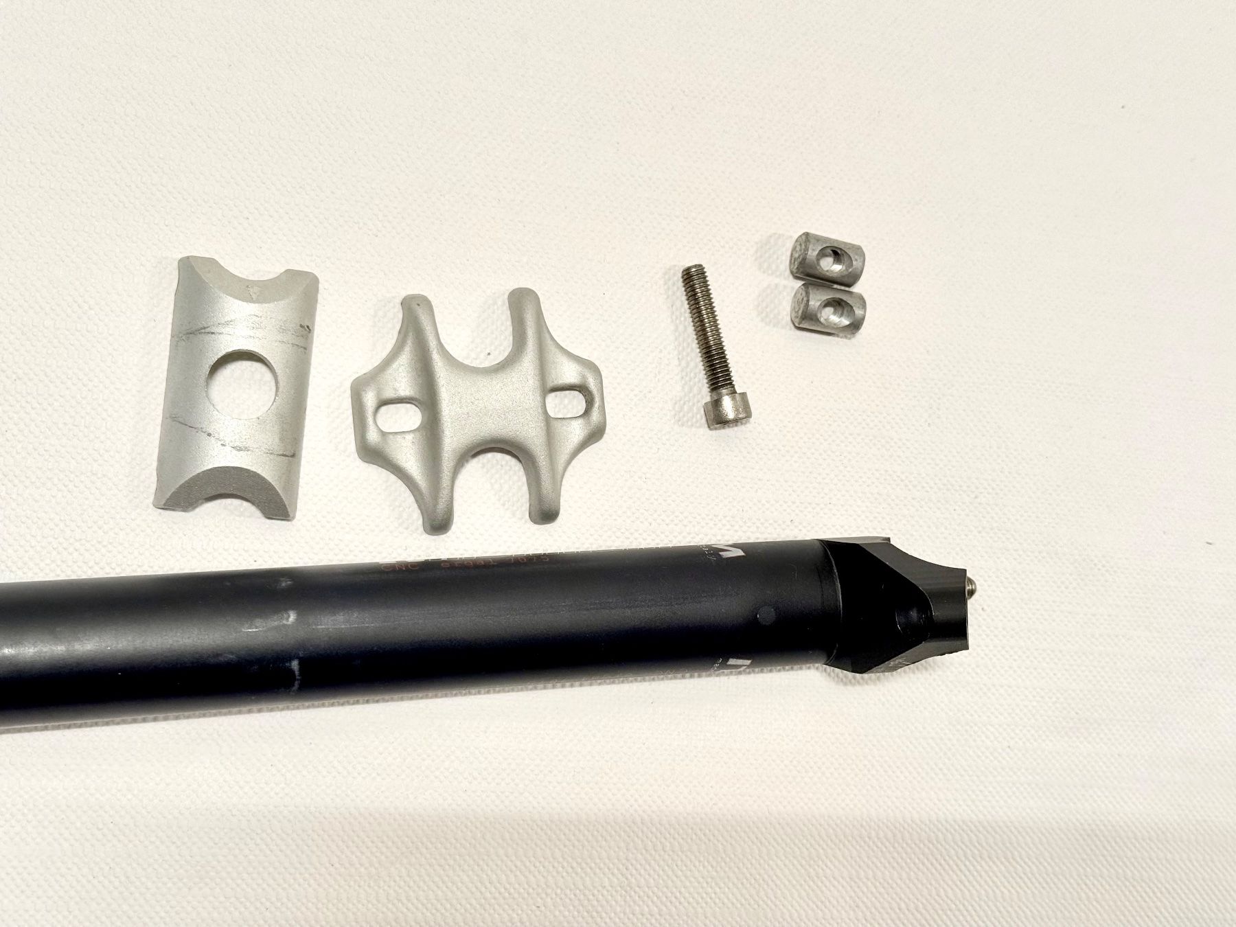 Pezzi di ricambio: ITM MILLENIUM CNC Sattelstütze 27.2mm 2607 – Usato da Luzern venduto da bikeandbeltcom 3