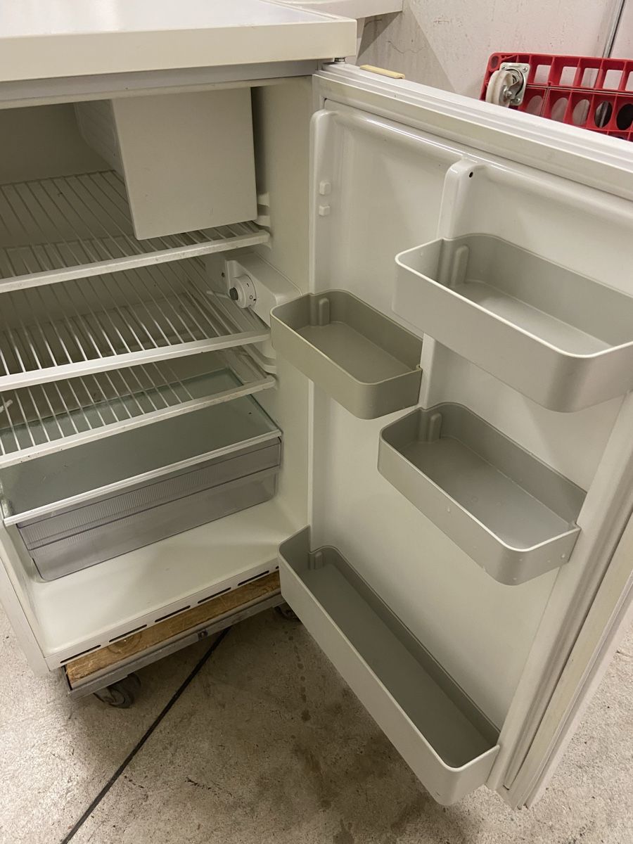 Réfrigérateurs: Kühlschrank BOSCH – D'occasion à Dietikon par brocki-eyra 5