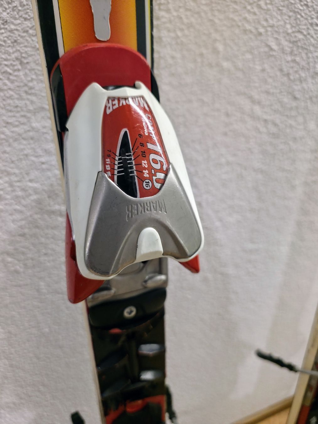 Völkl Sci: Völkl Racetiger SL Racing inkl. Marker Comp Bindung – Usato da Neuenegg venduto da Meshell3 2