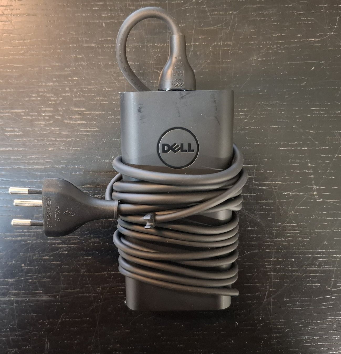 Dell Caricabatterie: Dell Netzteil 90W CN-06C3W2 – Usato da Brügg BE venduto da POU-BELLE