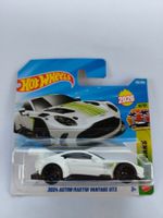 Hot Wheels 2024 Aston Martin Vantage GT3 neu