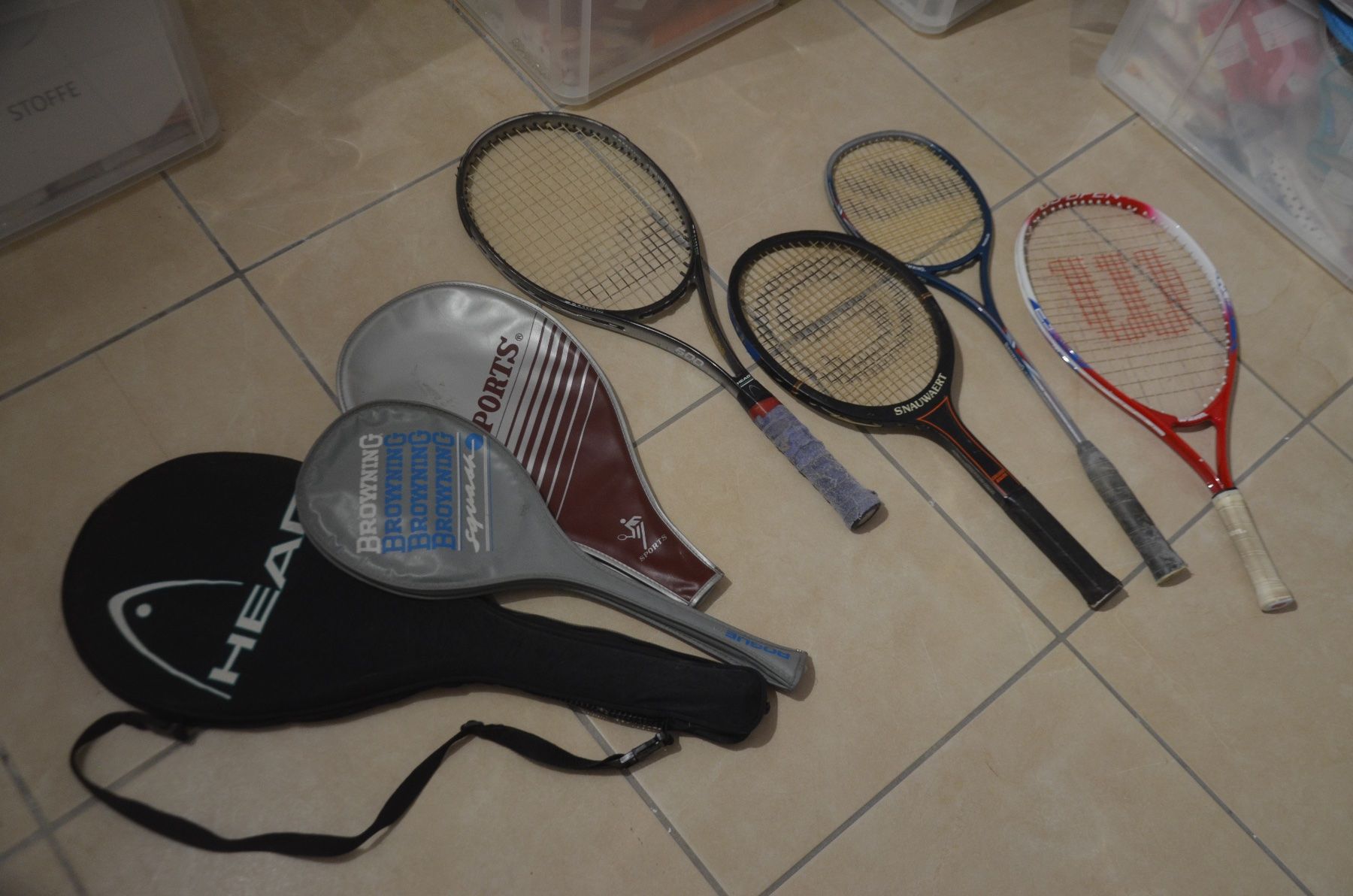 Racchette: 4 STUCK - TENNIS – Usato da Chiasso venduto da Dolly015