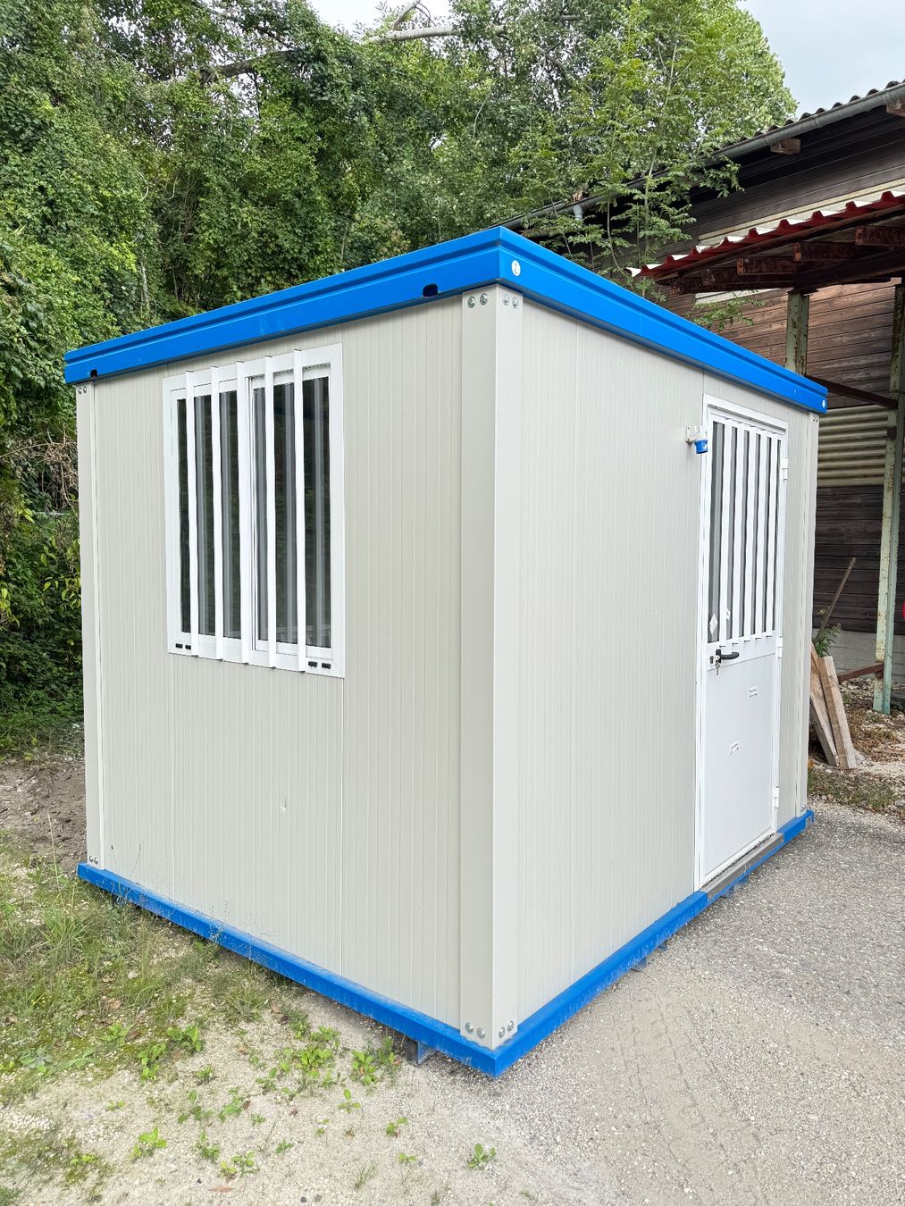 Contenitori edile: Container de bureau 3 x 2.40 m – Nuovo (secondo la descrizione) da Brislach venduto da Lea_bggmbh 1