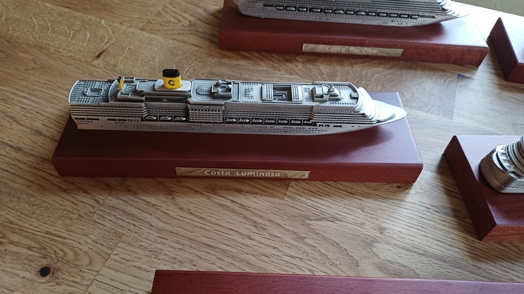 Kit di modellismo & Modellini statici: 6 Modell Schiffe – Usato da Flawil venduto da Naphtali 4