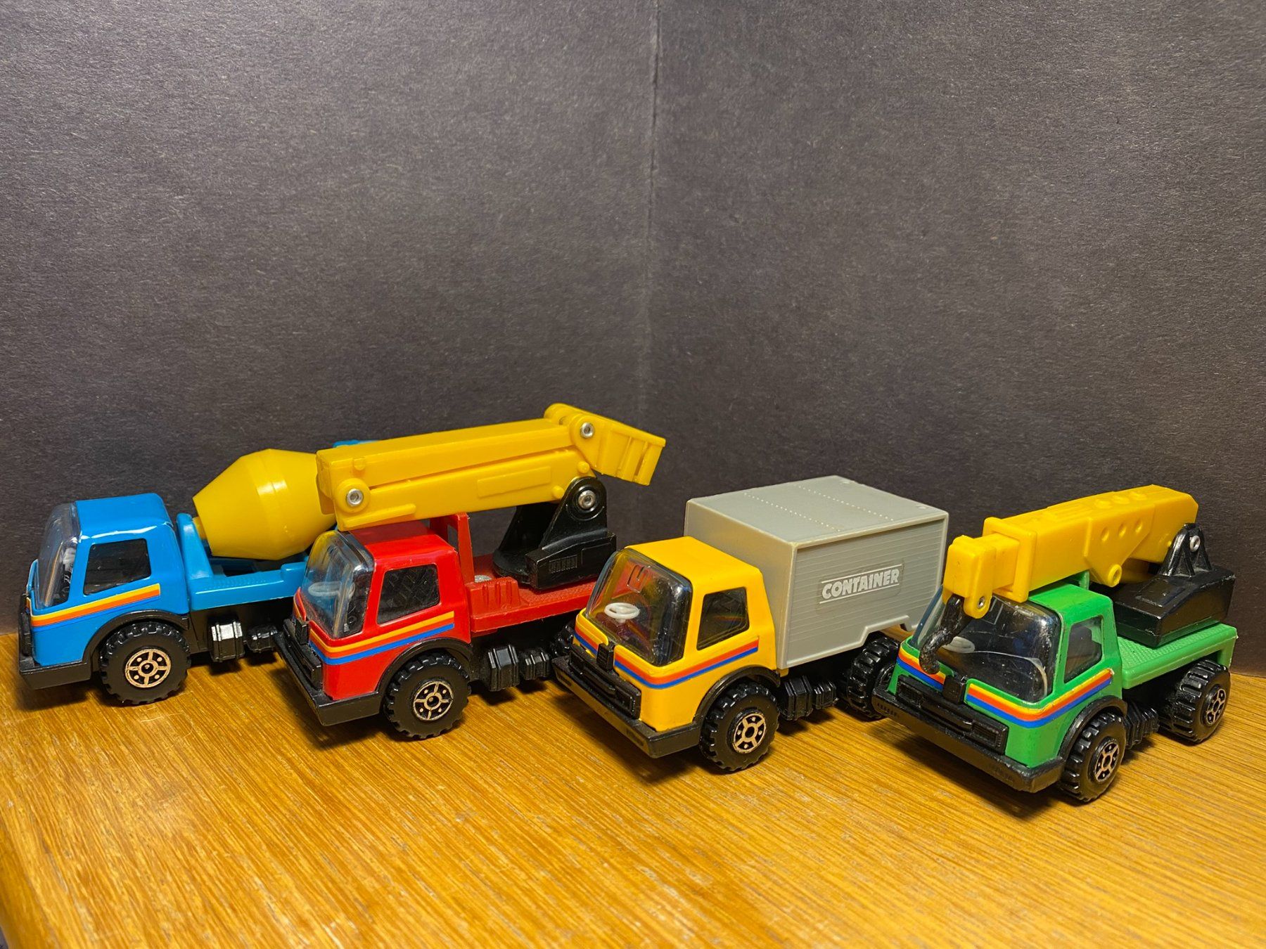 Tonka Giocattoli: 4 Blech Lastwagen - 80er Jahre – Usato da Spiez venduto da Mlandcruiser