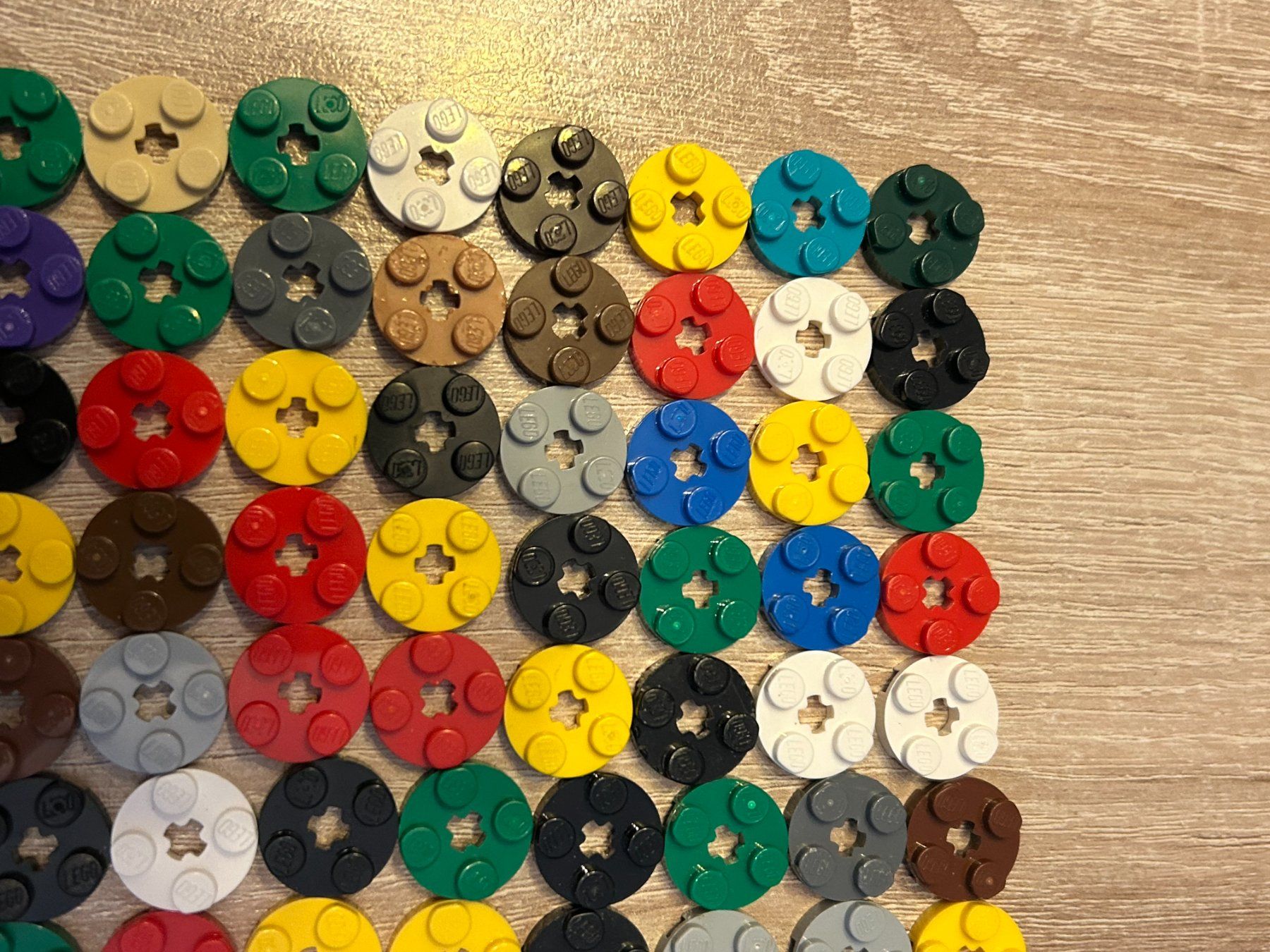 Lego Giocattoli: 100 dünne Lego Technik Grundbausteine – Usato da Volketswil venduto da Daniel68ernst 3