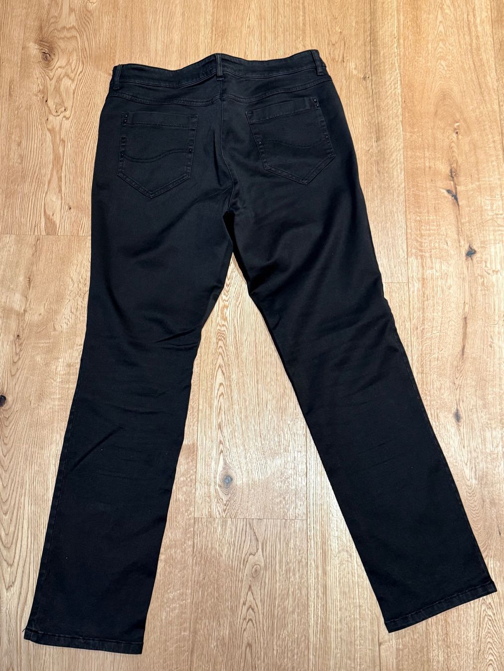 Pantaloni: Hose der Marke Zerres Comfort-S / 42 – Usato da Zürich venduto da elsoca 1
