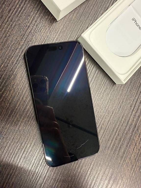 Telefoni cellulari / Smartphones: iPhone 16 Pro Max 256gb  – Usato da Steffisburg venduto da swdima 2