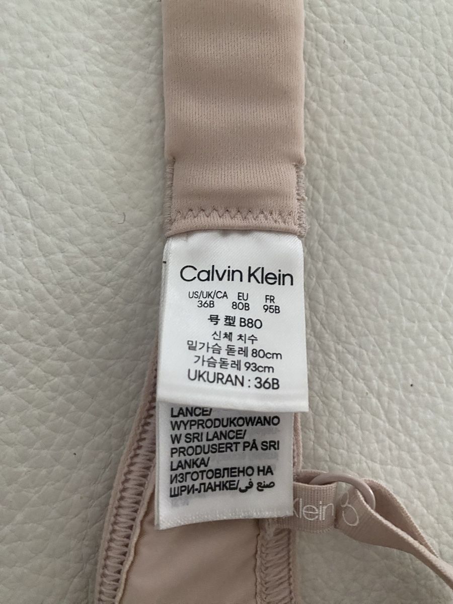 Calvin Klein Altra biancheria intima: Calvin Klein Bh🌸 – Usato da Opfikon venduto da Luis144 2