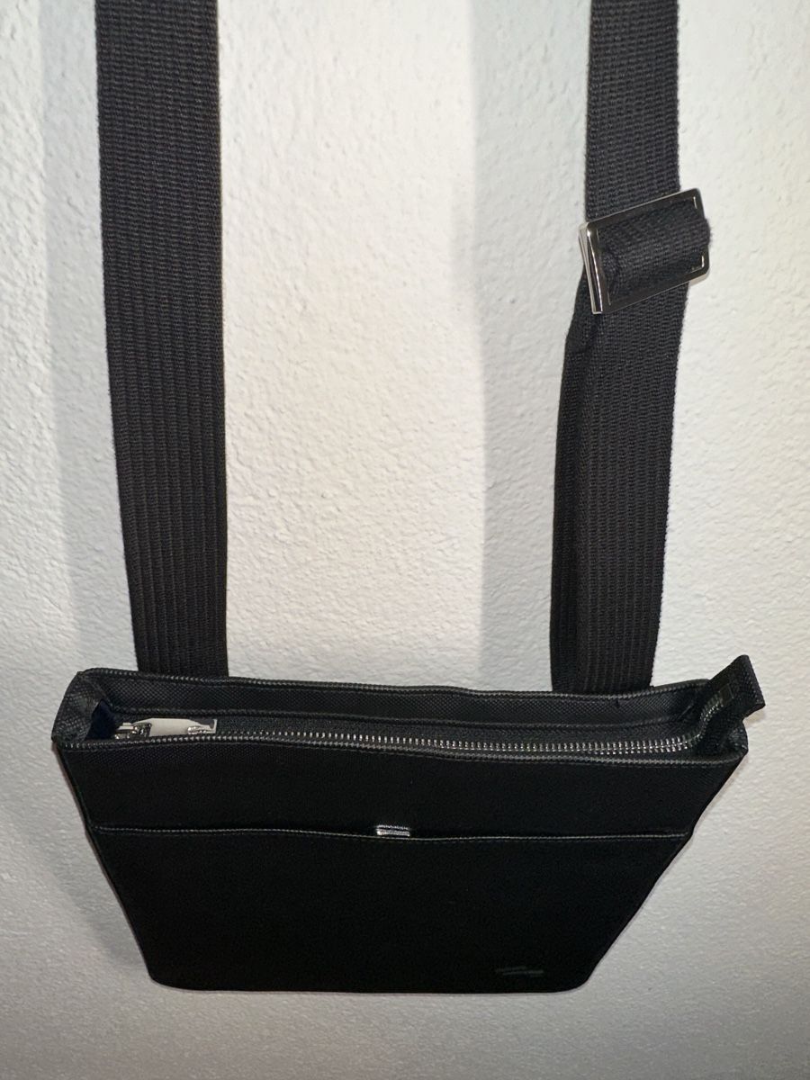 Lacoste Sacs: Lacoste Umhängetasche – Neuf (Voir description) à Visp par locosshop 3