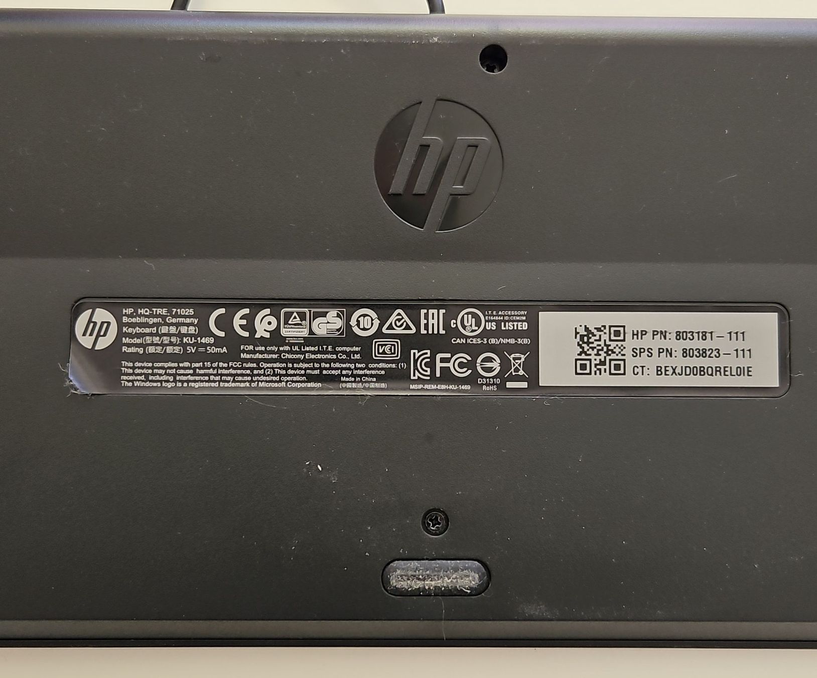 Hewlett Packard Tastiere: HP Tastatur - USB Kabel – Nuovo (secondo la descrizione) da Zürich venduto da zweistein03 2
