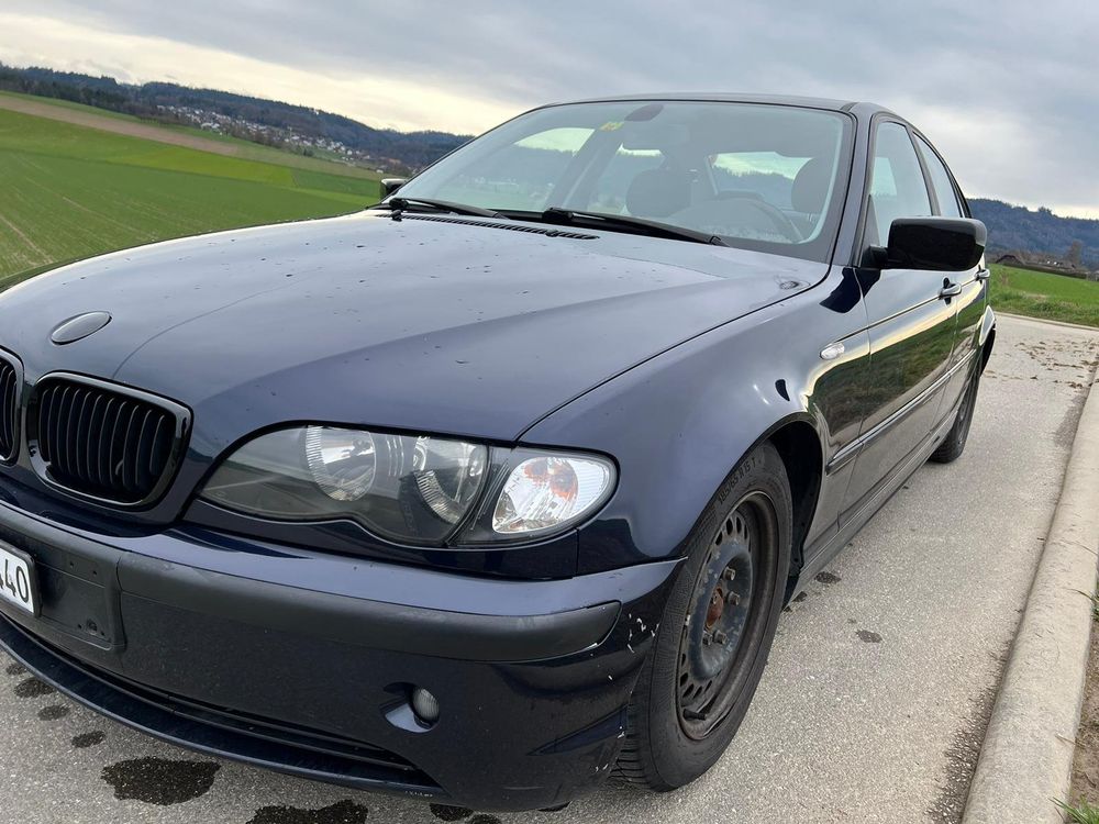 BMW 318i