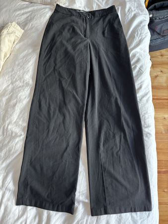 Pantalon noir classique
