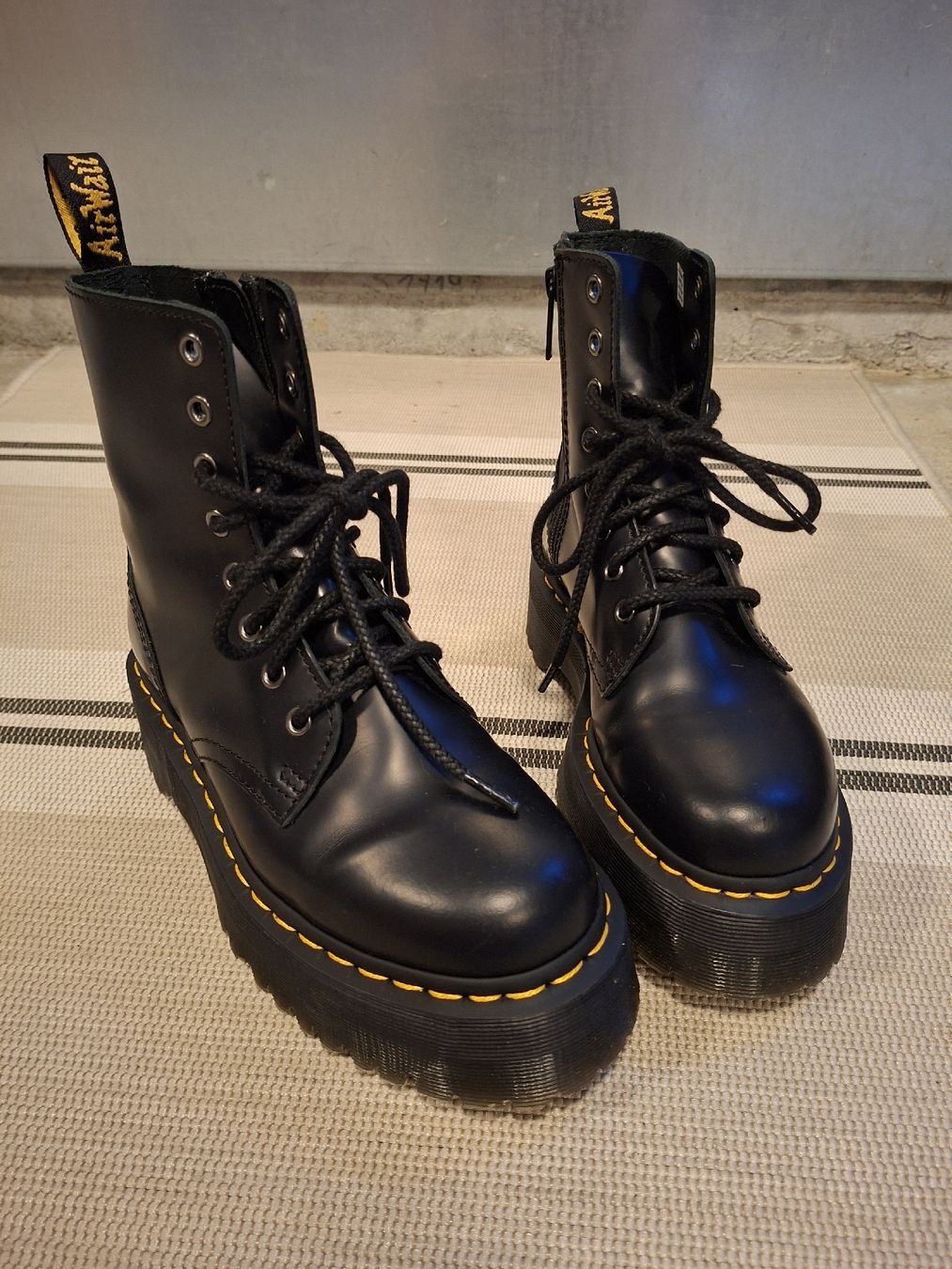 Dr. Martens Scarpe da donna: Dr. Martens Jaden Plateausohle – Nuovo (secondo la descrizione) da Wangen an der Aare venduto da aare67
