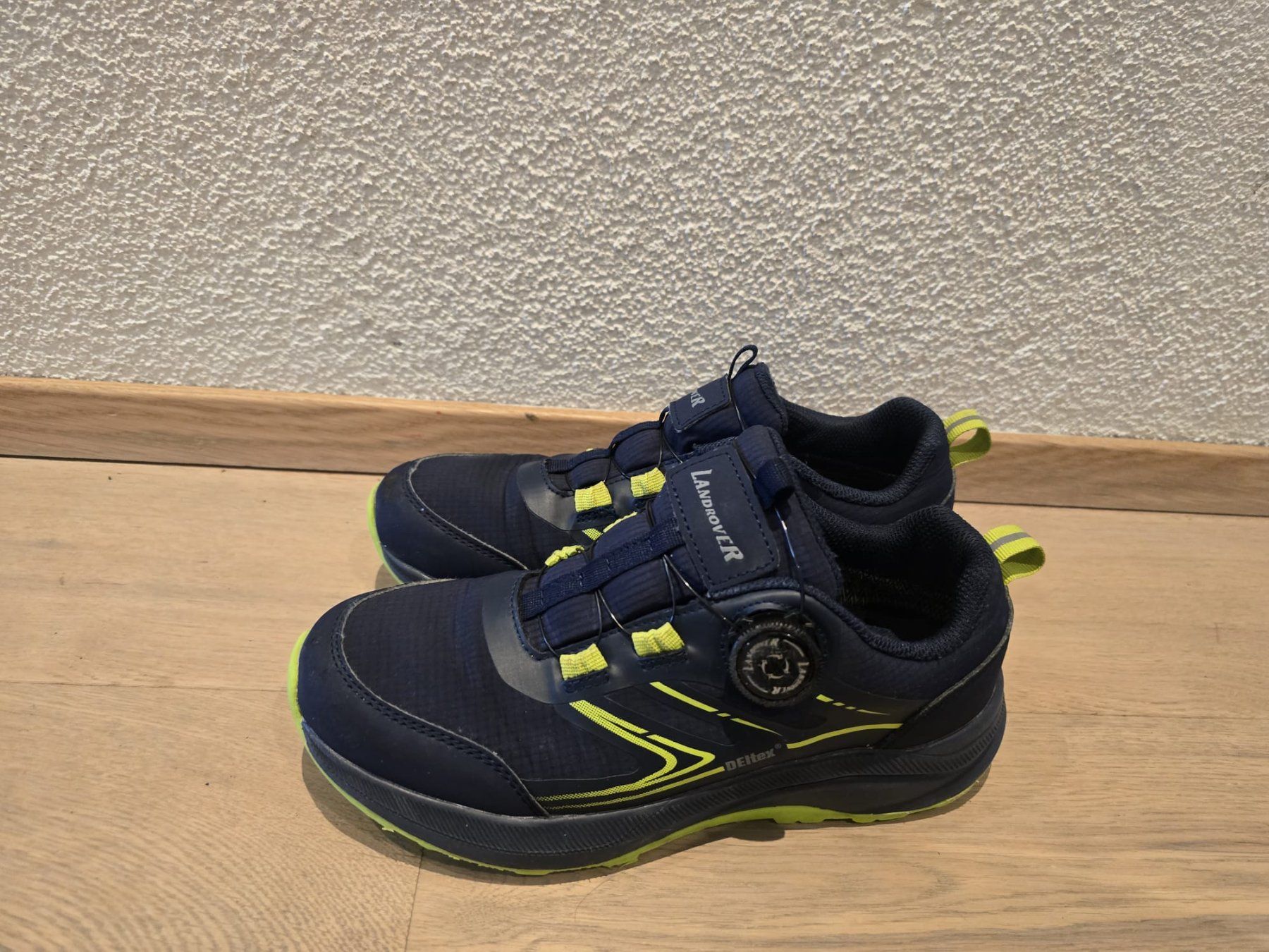 Landrover Schuhe für Jungen: Landrover Schuhe Gr. 36 – Gebraucht aus Steinhausen von Housebabe