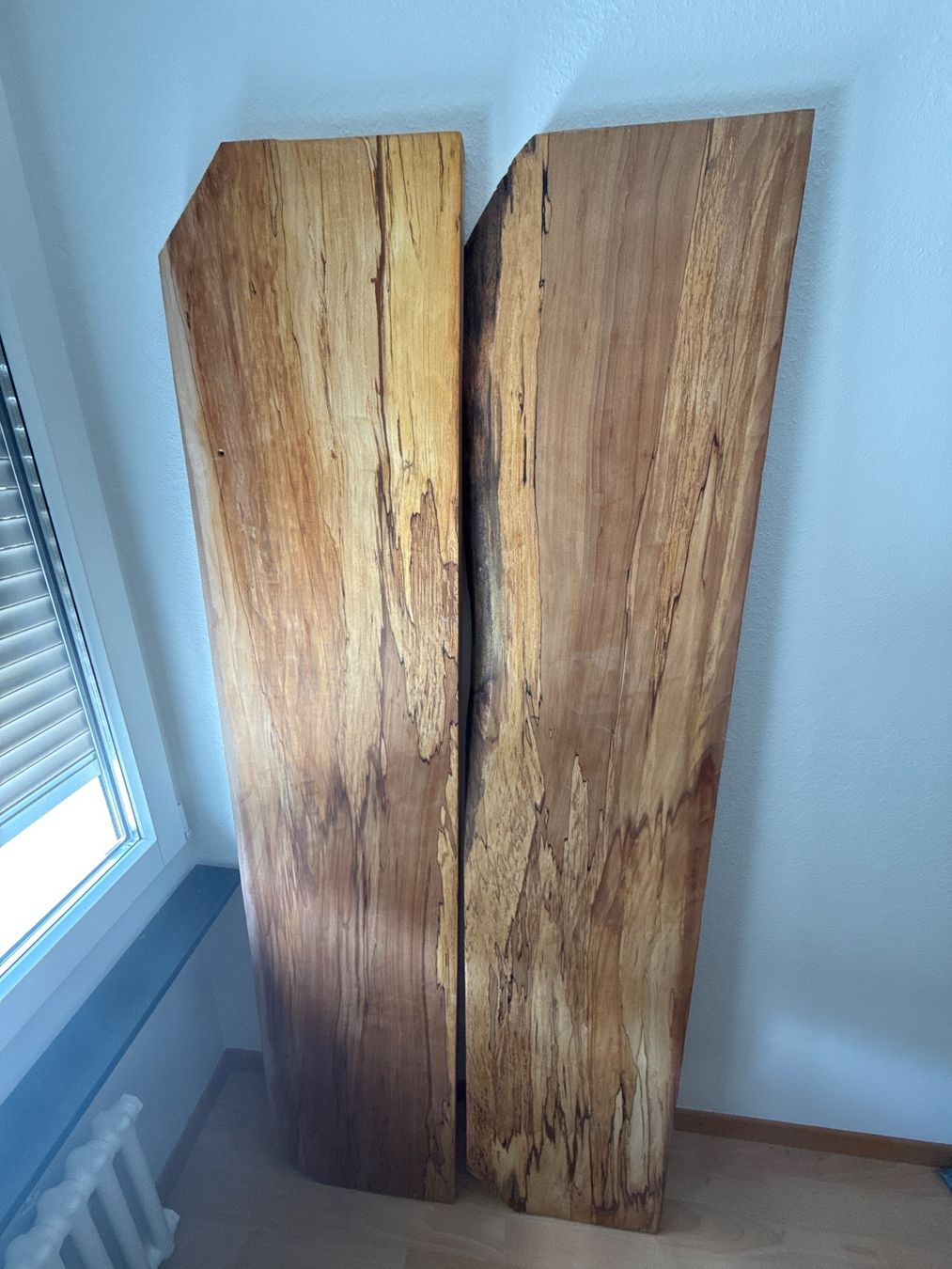 Articoli in legno: Massiv Holzplatten aus gestockter Birke – Usato da Laufen venduto da Dodoste 1