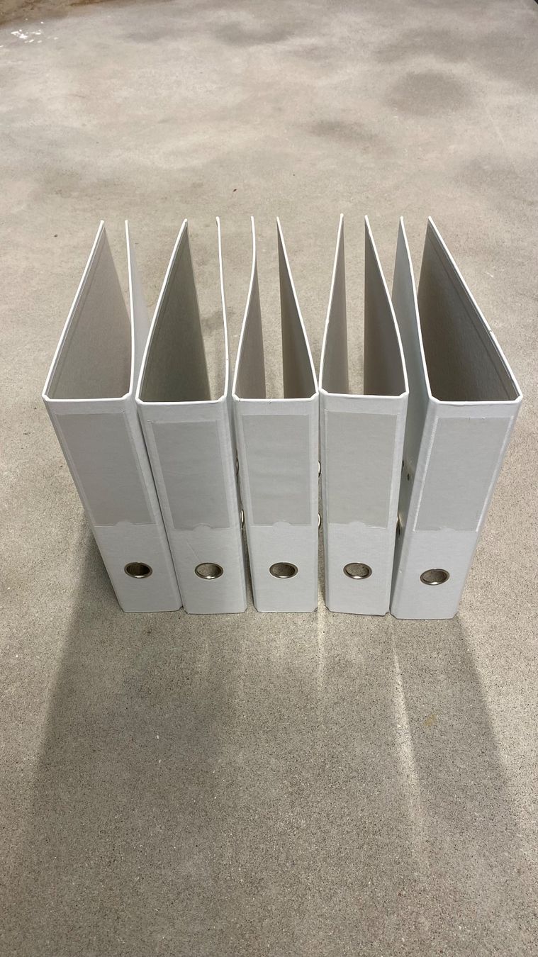 Ordner: 5x Ordner LxBxT: 32 x 29 x 7cm – Gebraucht aus Glattpark (Opfikon) von anywaya23 2