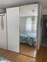 Verkaufe Kleiderschrank Livique in optimalen Zustand