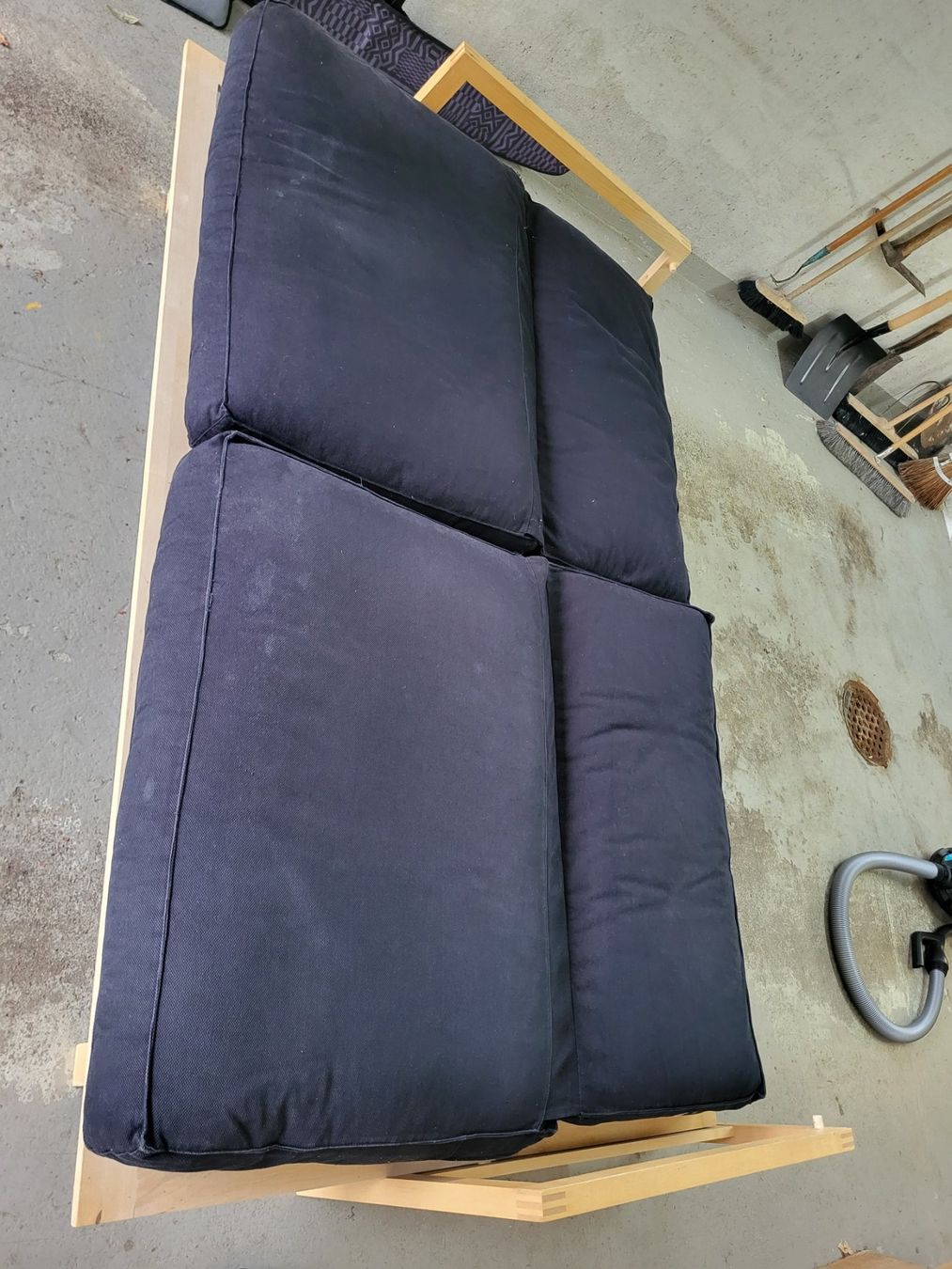 Ikea Divani: Bettsofa IKEA aus Holz und Stoff – Usato da Männedorf venduto da John_M 5