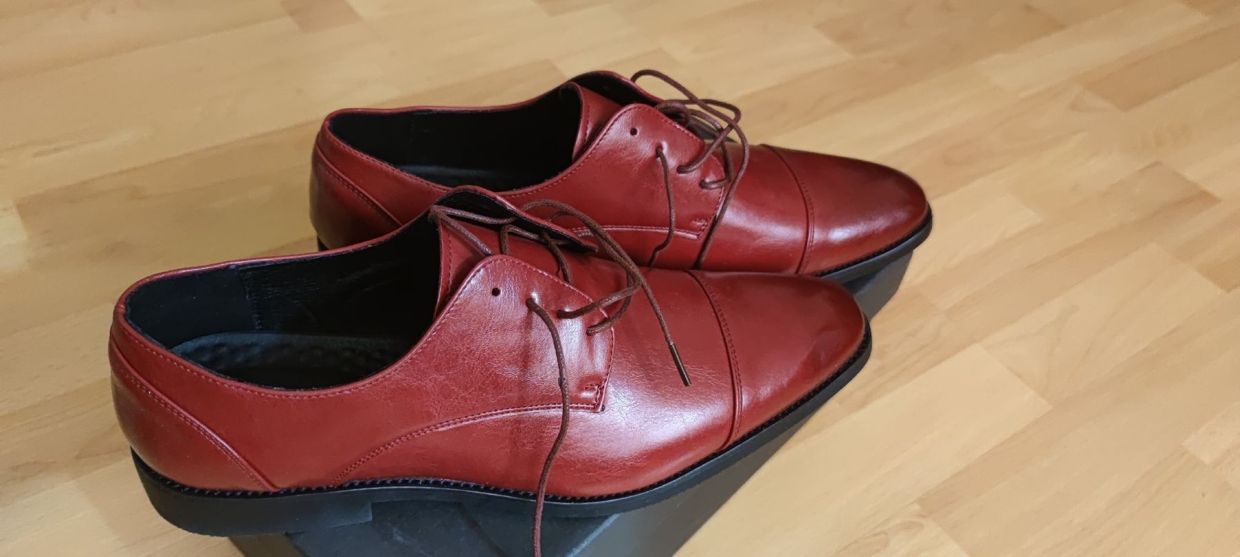 Scarpe da uomo: 47 Größe  – Nuovo e nell'imballaggio originale da Meggen venduto da Malecifent 1