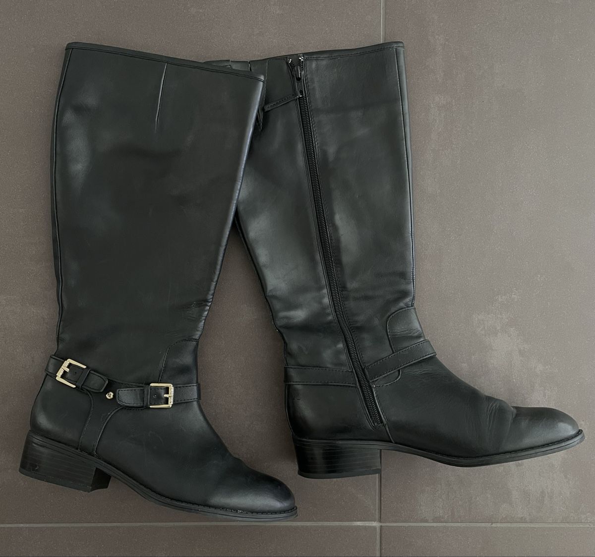 Ralph Lauren Scarpe da donna: kniehohe Ralph Lauren Lederstiefel – Usato da Hirzel venduto da jan_vqt5