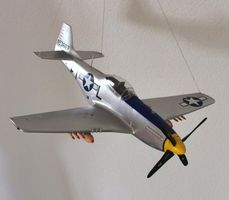 Warbird- Fertigmodell/ Modell - Mustang P- 51D, Scale 1/24