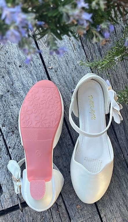 Scarpe per ragazze: Kinder Pumps Grösse 38 – Nuovo (secondo la descrizione) da Adelboden venduto da SimbaCarfield 2
