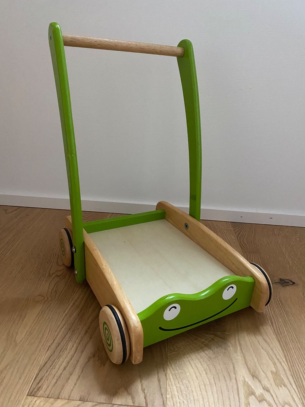 Véhicules pour enfants: Lauflernwagen Holz – D'occasion à Trachslau par M_Schmid81