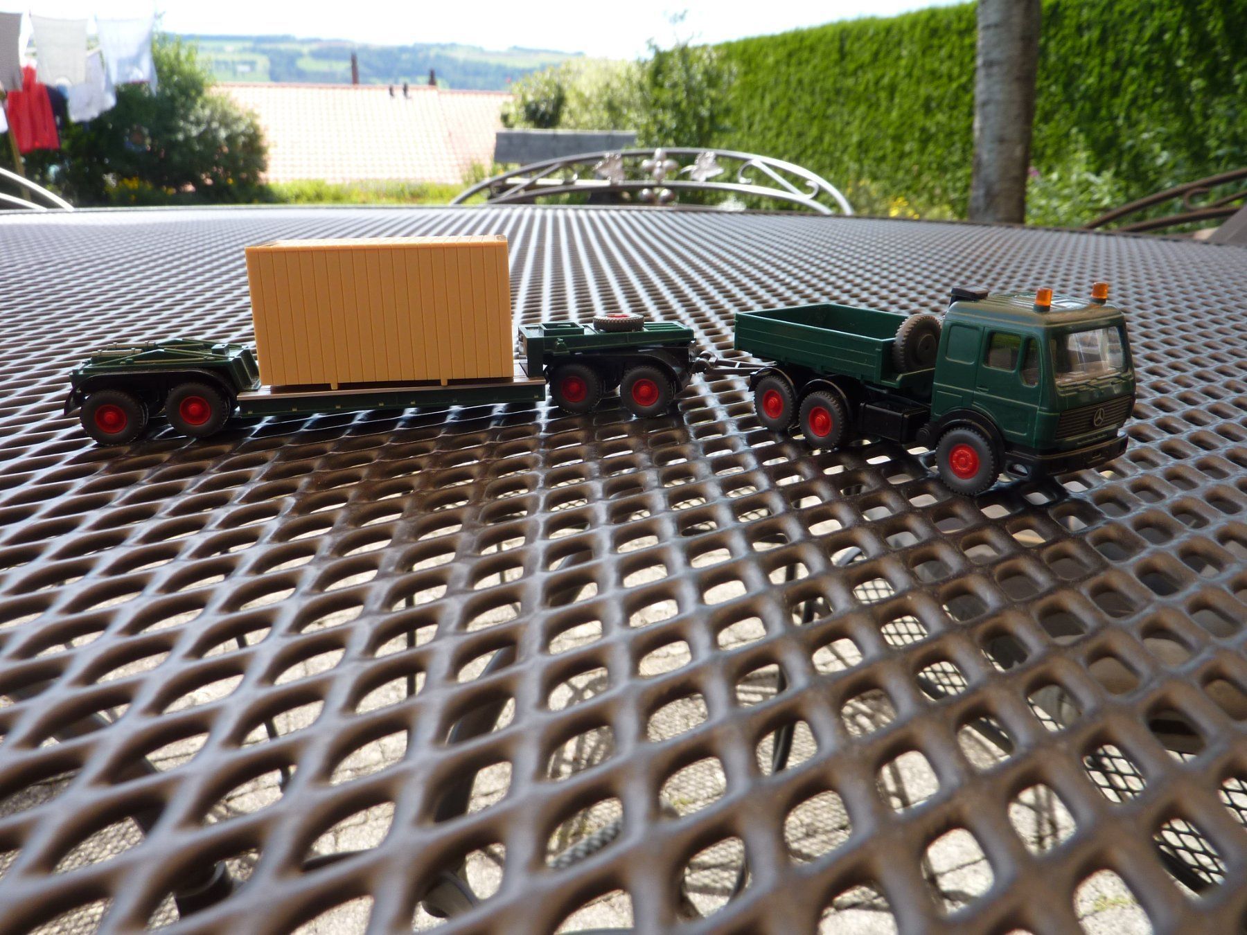 Wiking Modellini d'auto: Mercedes Schwertransport 1:87 – Usato da Gelfingen venduto da btrottmann