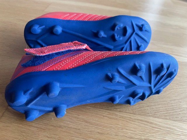 Decathlon Chaussures garçon: Fussball Noppen Schuh Gr. 29 – D'occasion à Zürich par Sonnenblume_65 3