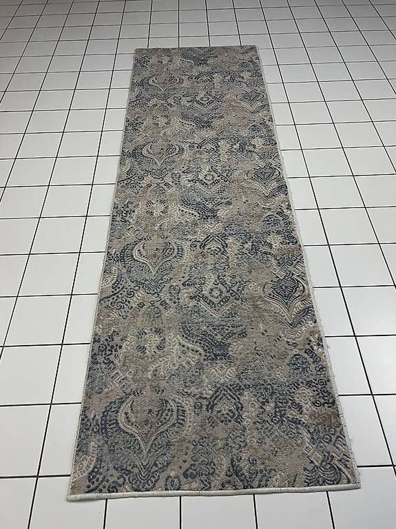 Teppiche: Teppich Läufer – Gebraucht aus Bretzwil von .Schoggi.