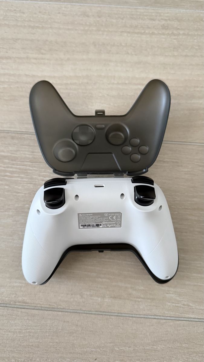 Controller: Manette sans fil  – Usato da Marin-Epagnier venduto da Malone22 1