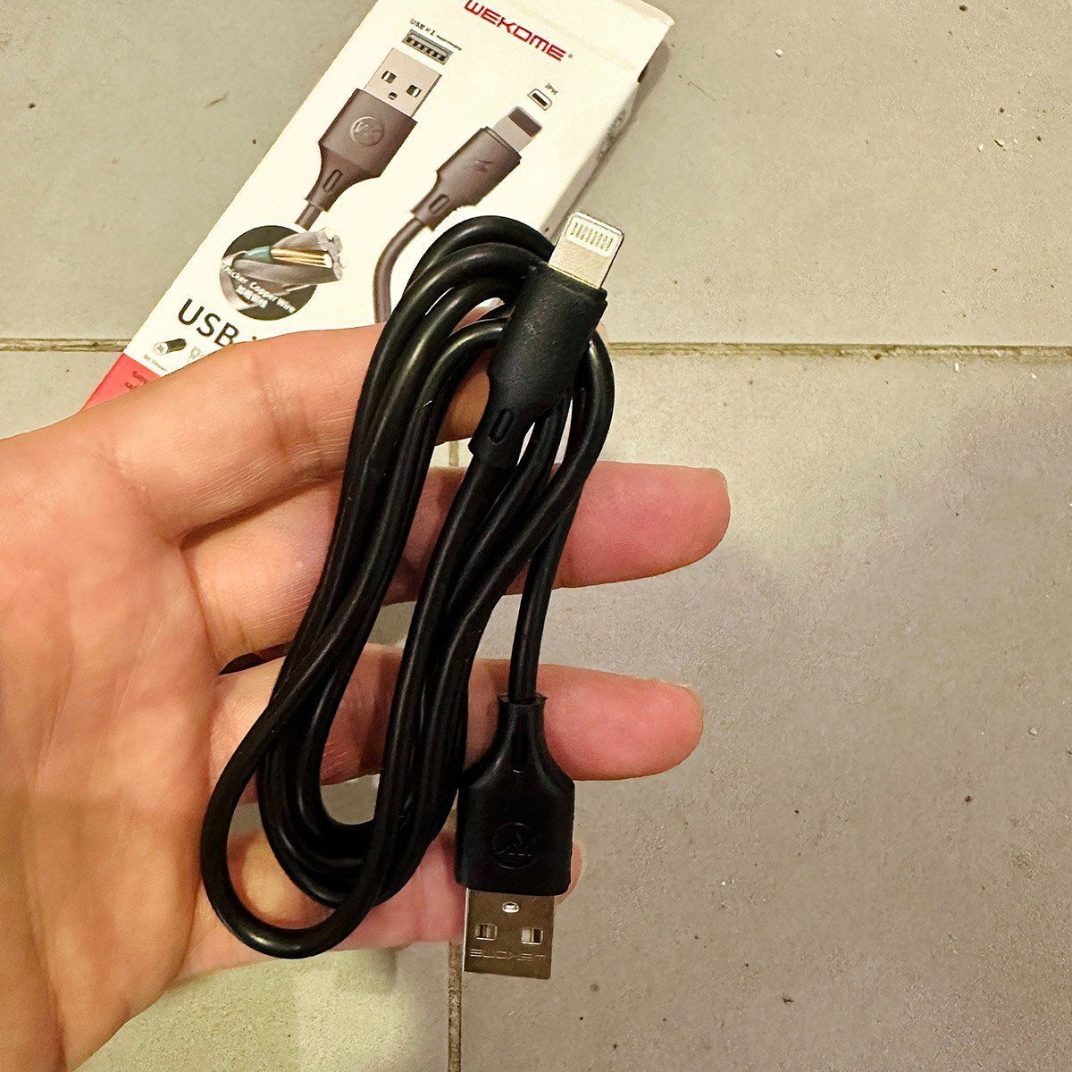 Cavi: Cable iphone Lightning 1m 100cm tres rapide très résistant – Nuovo e nell'imballaggio originale da Morges venduto da DigiAC 4