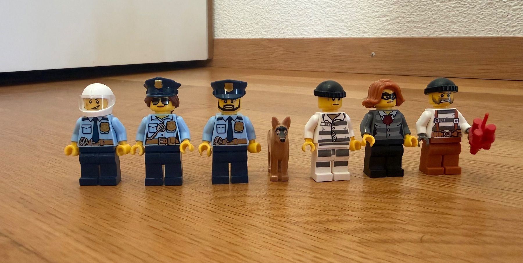 Lego Kit di costruzioni: Lego City 60141 Polizeistation – Usato da Burgdorf venduto da Mmaik 7