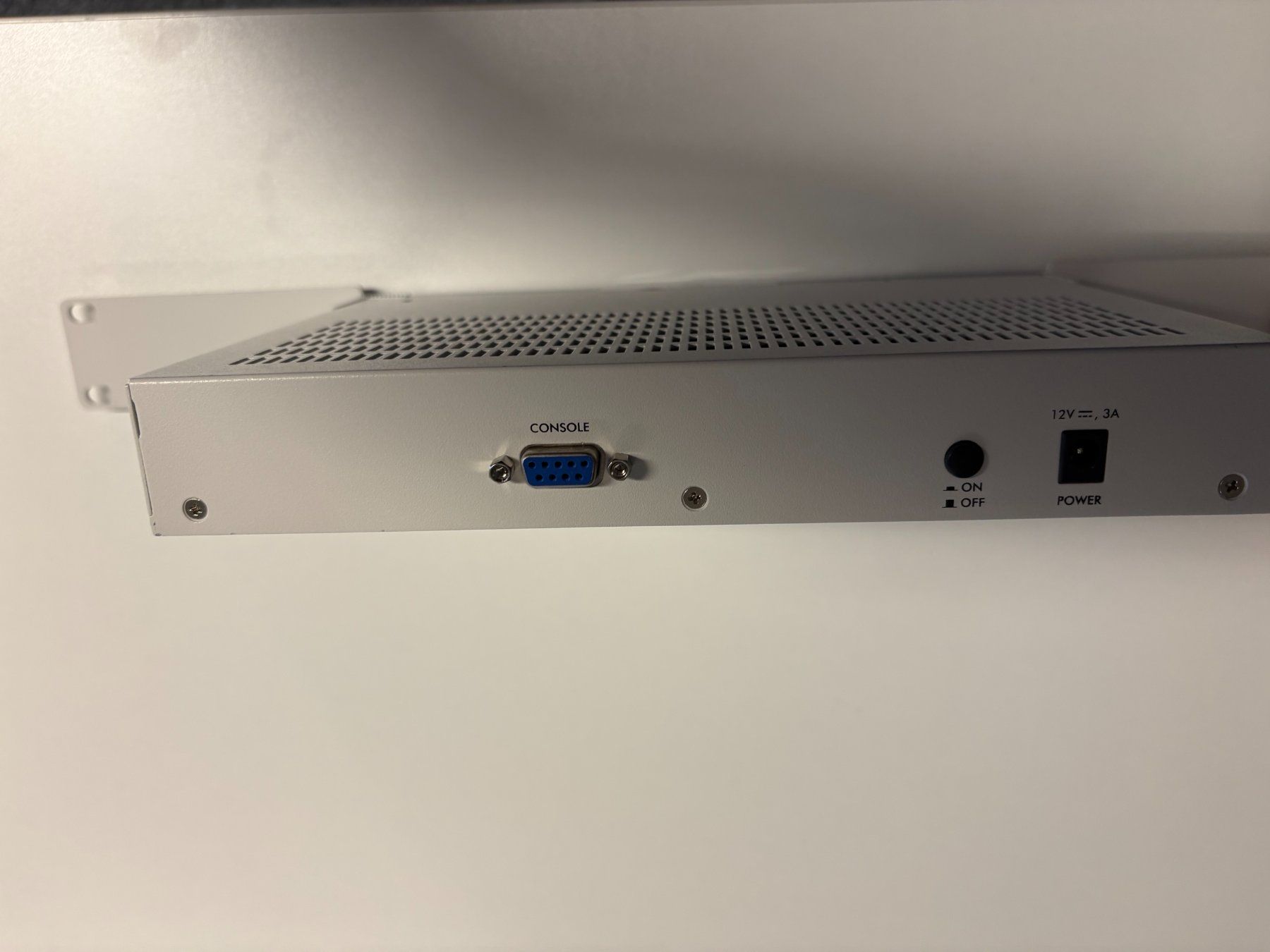 Zyxel Firewall: Zyxel NXC2500 Wireless LAN Controller – Usato da Langnau am Albis venduto da IhreIT 3