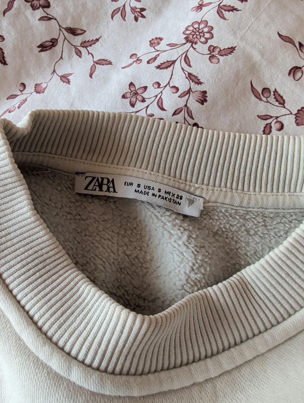 Zara Maglioni & Felpe: Zara Cropped Sweater in beige – Nuovo (secondo la descrizione) da Nenzlingen venduto da mon_q2h8 1